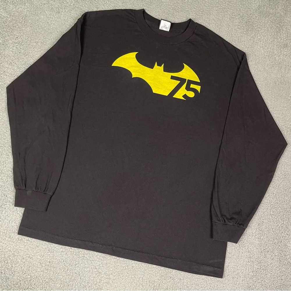 batman‎ 75th anniversary shirt